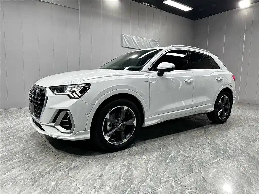 Audi Q3 — фото 3
