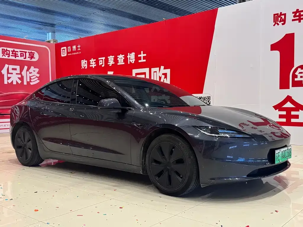 Tesla Model 3 — фото 7