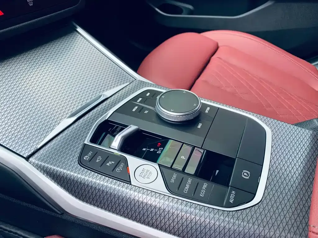 BMW 3 Series — фото 10
