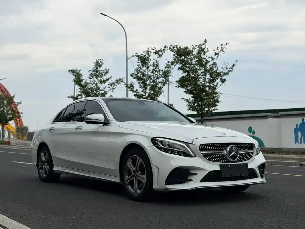 Mercedes-Benz C-Class — фото 3