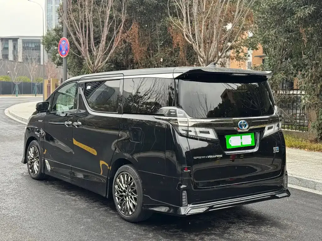 Toyota Vellfire 2021 из CN, фото 10