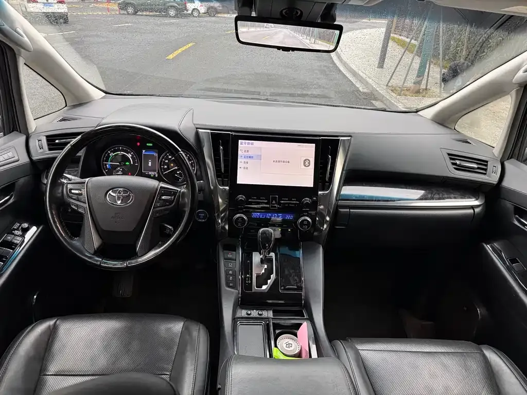 Toyota Vellfire 2021 из CN, фото 9