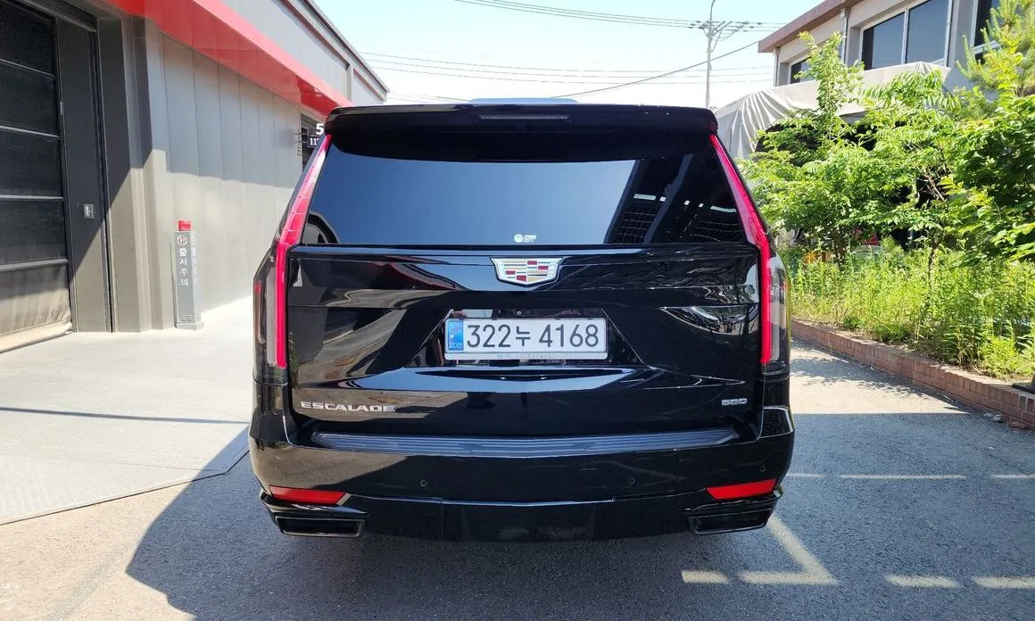 Cadillac Escalade 2023 из KR, фото 6