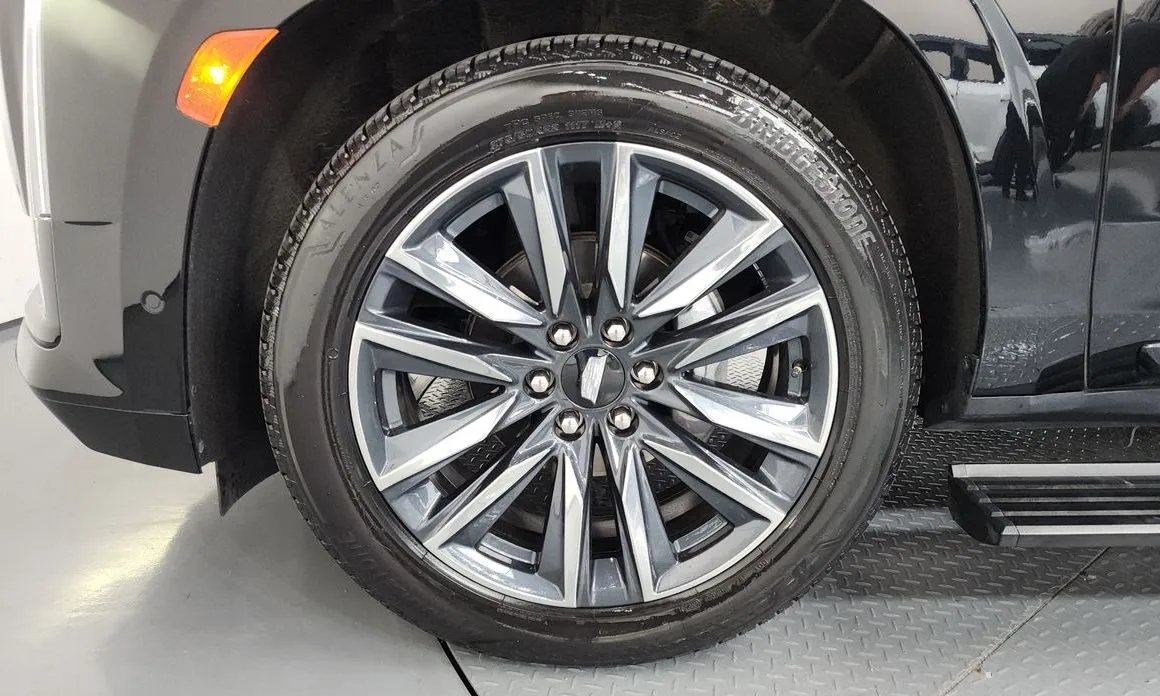 Cadillac Escalade 2023 из KR, фото 3