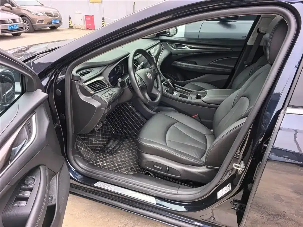 Buick LaCrosse 2023 из CN, фото 9