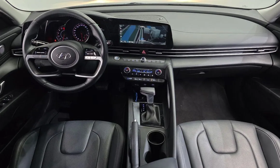 Hyundai AVANTE 2021 из KR, фото 10