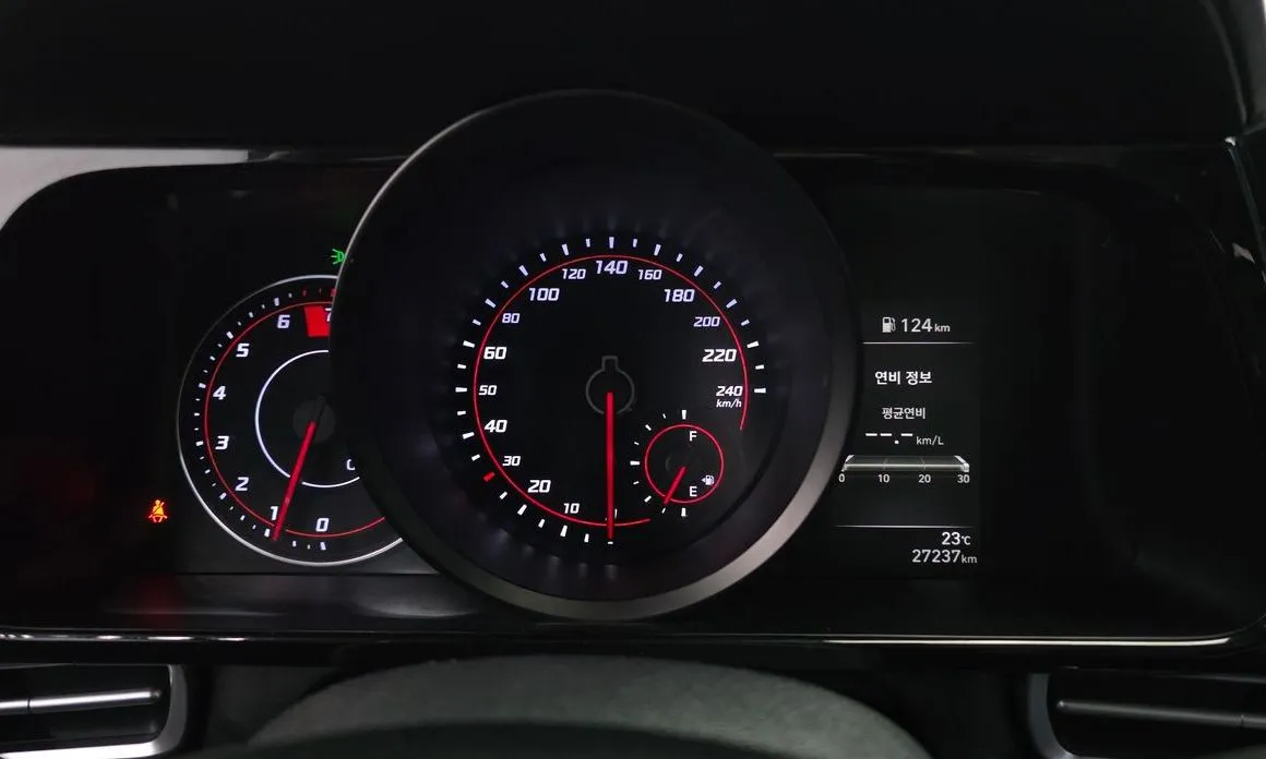 Hyundai AVANTE 2021 из KR, фото 8