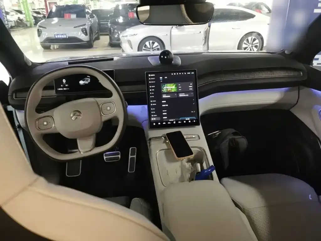NIO EC7 — фото 10