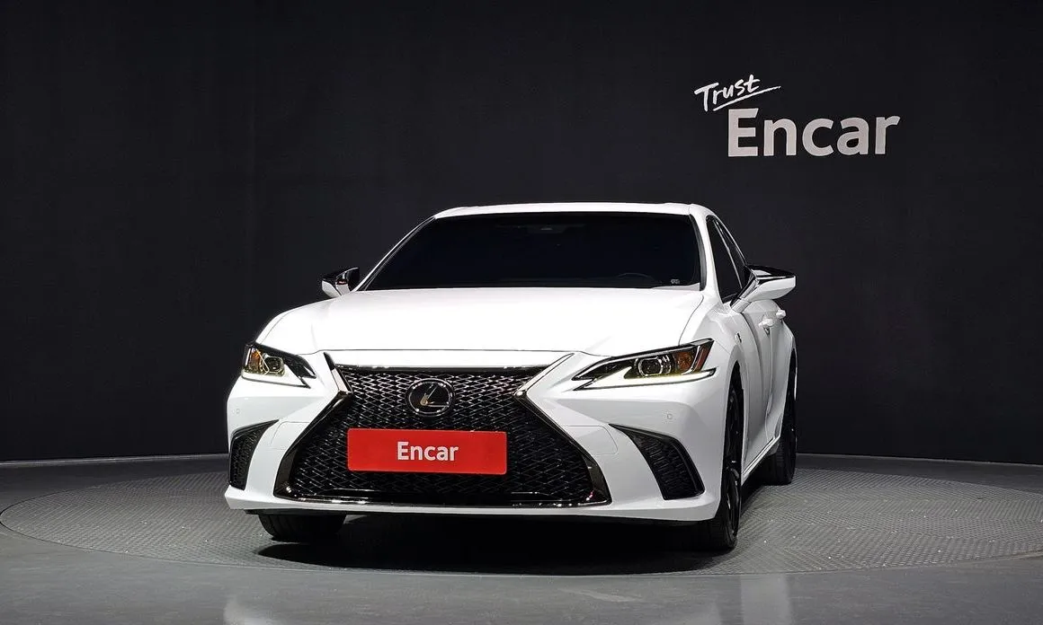 Lexus ES 2024 из KR, фото 3