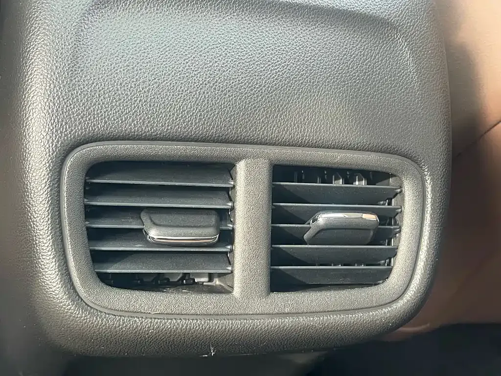 Buick Regal — фото 9