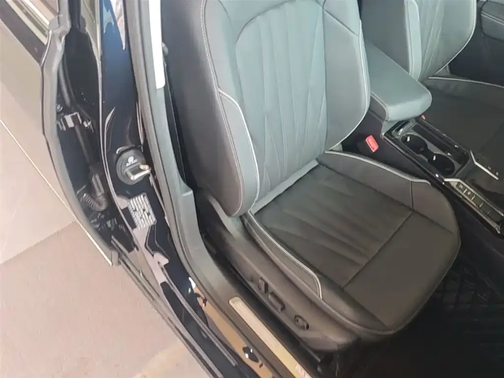 Volkswagen Passat — фото 3