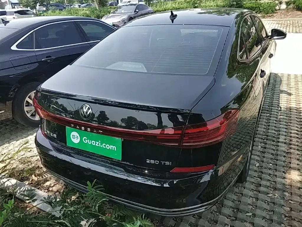 Volkswagen Passat 2024 из CN, фото 5