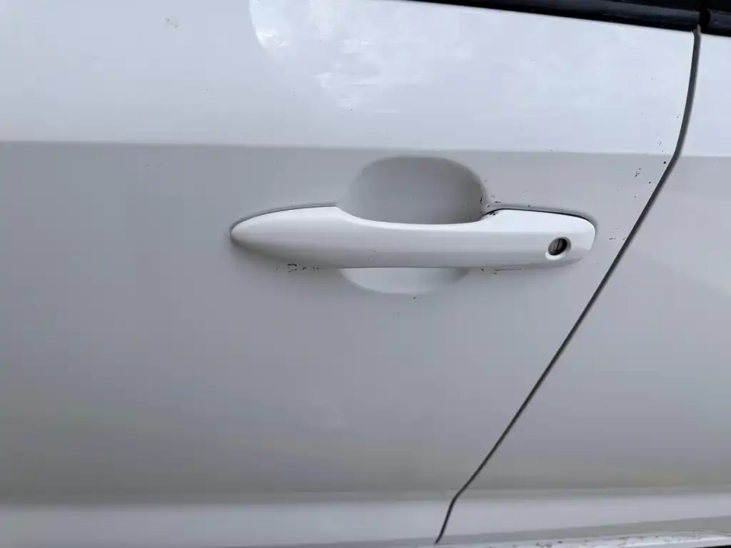 Toyota Corolla — фото 2