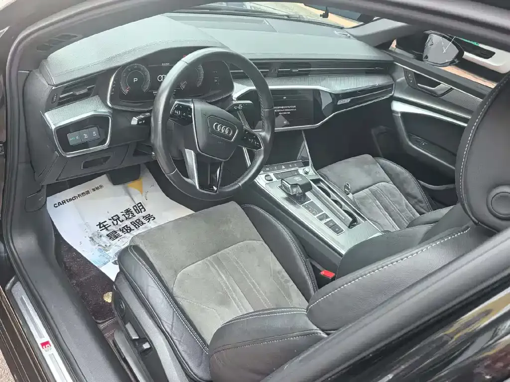 Audi A6L 2021 из CN, фото 6