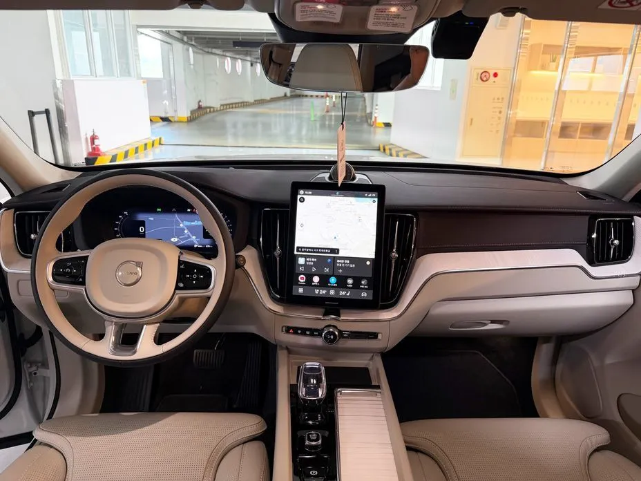 Volvo XC60 2026 из KR, фото 10