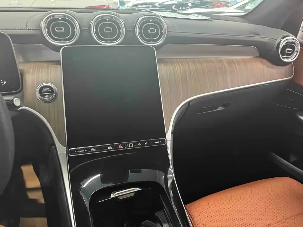 Mercedes-Benz GLC 2023 из CN, фото 3