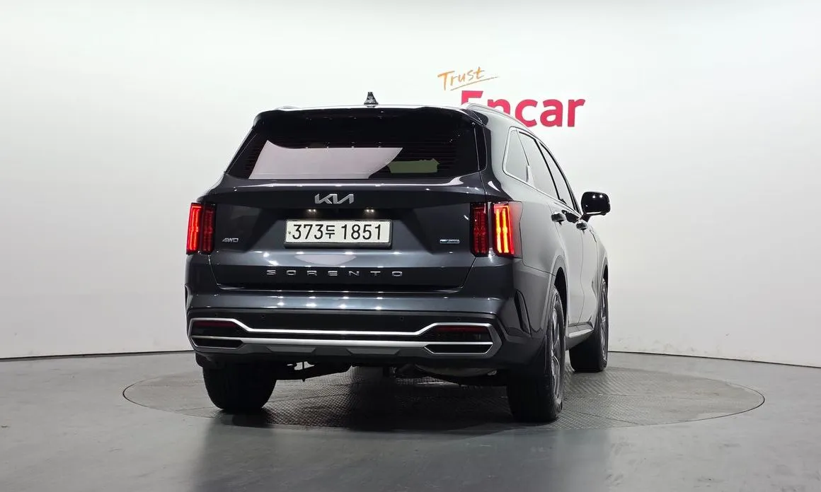 Kia Sorento — фото 3