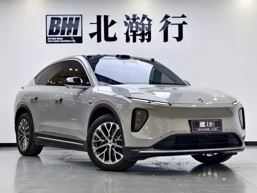 NIO EC6 — фото 10