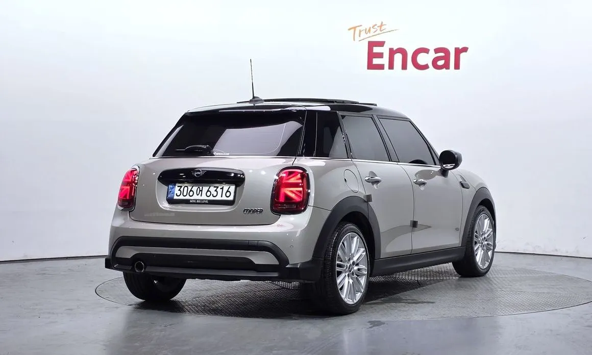 Mini Cooper 2022 из KR, фото 10