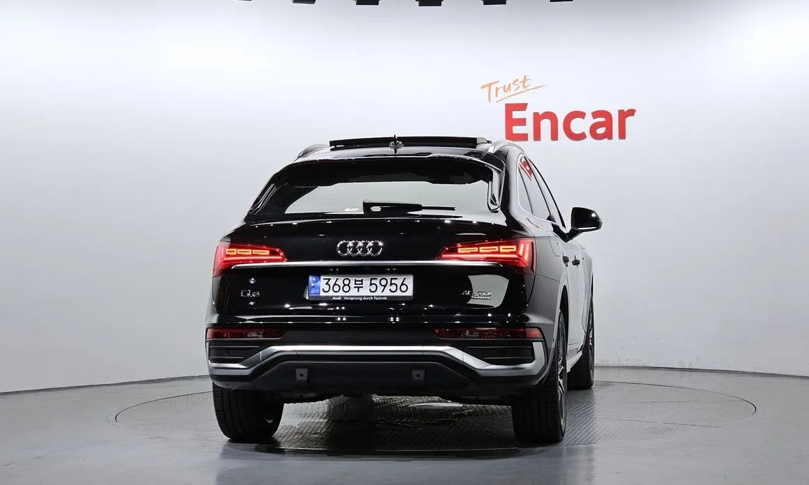 Audi Q5 2023 из KR, фото 3