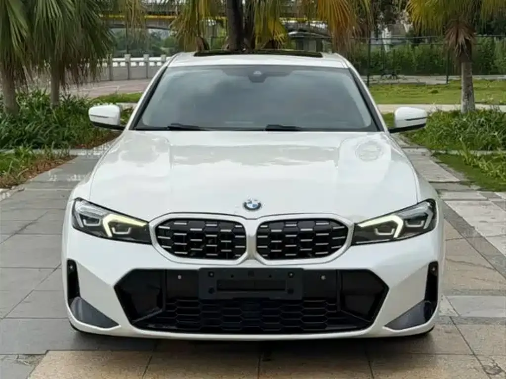 BMW 3 Series — фото 1