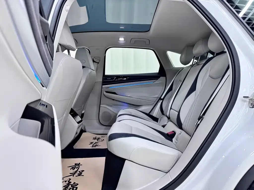 Volkswagen ID.7 VIZZION 2023 из CN, фото 6