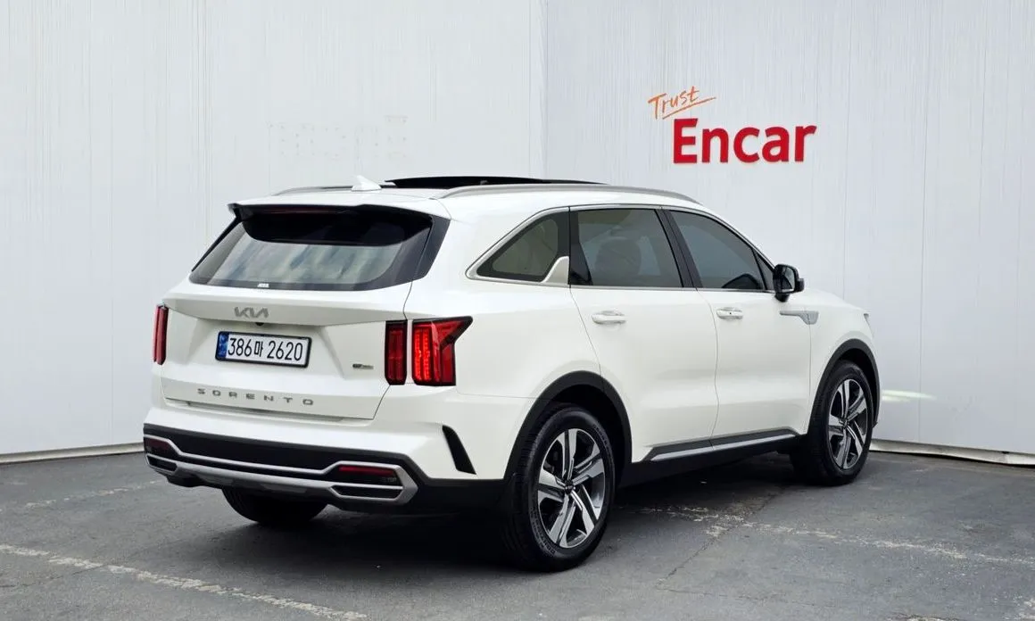 Kia Sorento — фото 5