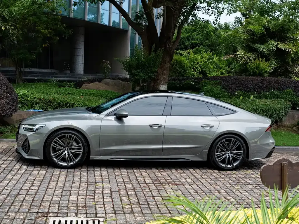 Audi A7 — фото 7