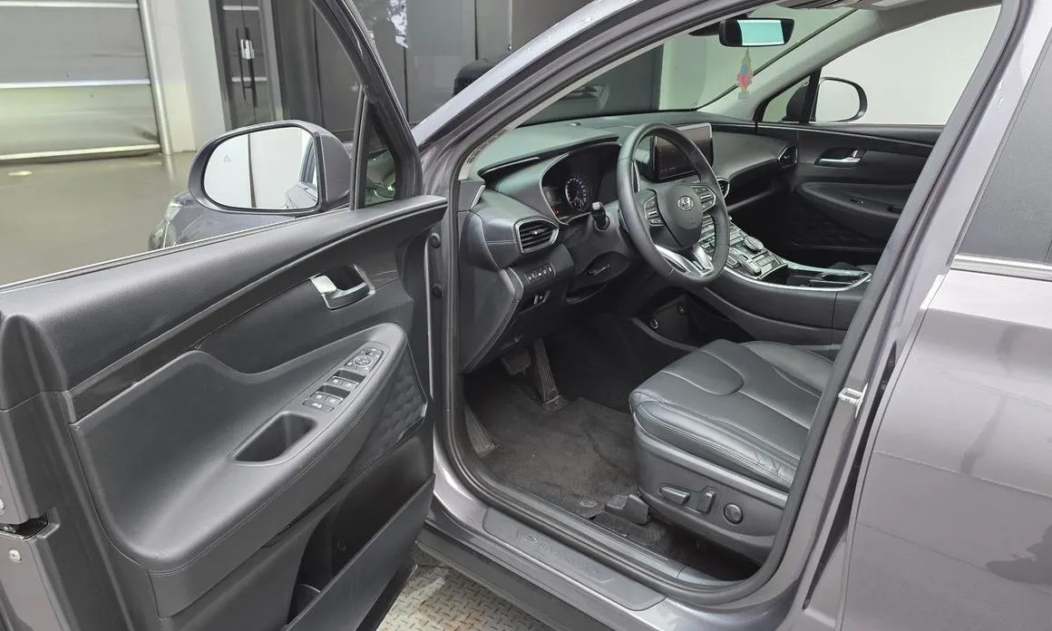 Hyundai Santafe 2023 из KR, фото 5