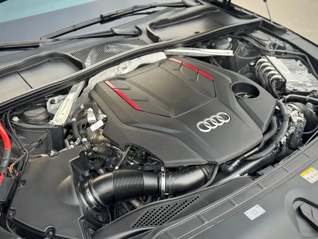 Audi S4 — фото 6
