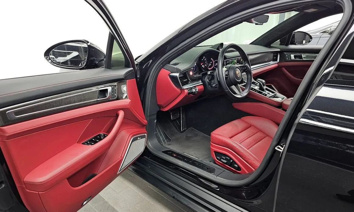 Porsche Panamera 2023 из KR, фото 4