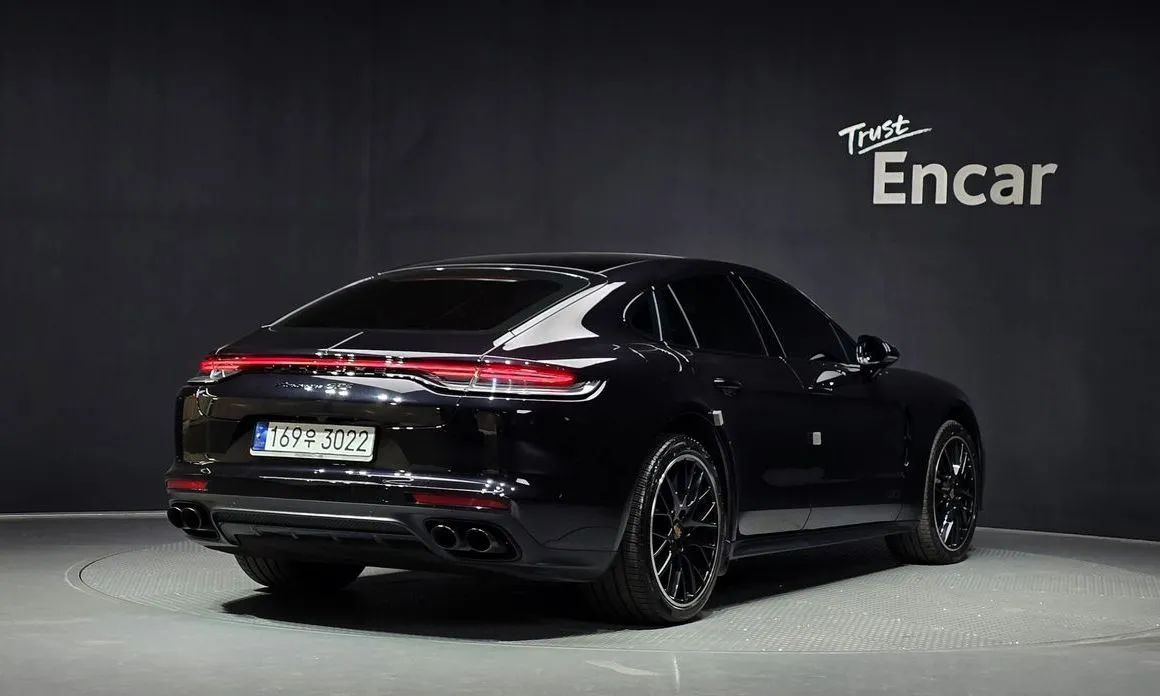 Porsche Panamera 2023 из KR, фото 2