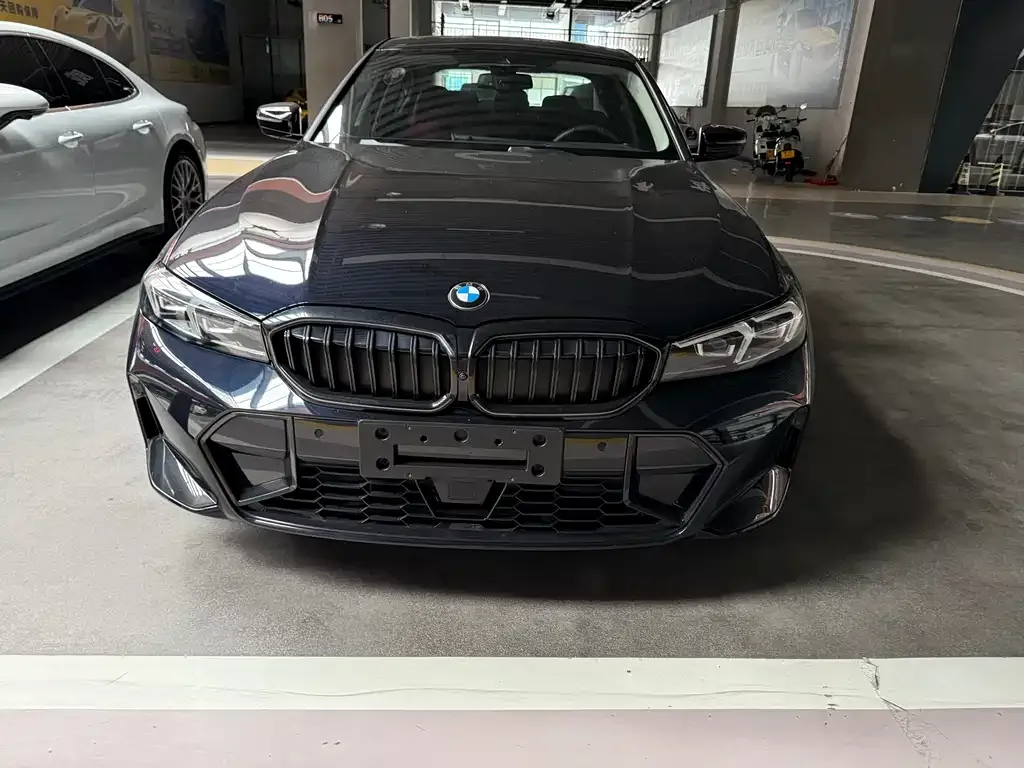 BMW 3 Series 2024 из CN, фото 4