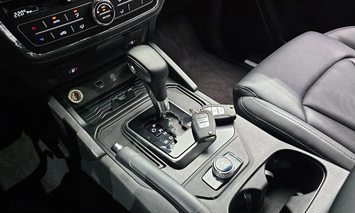 KG Mobility (Ssangyong) Rexton — фото 9