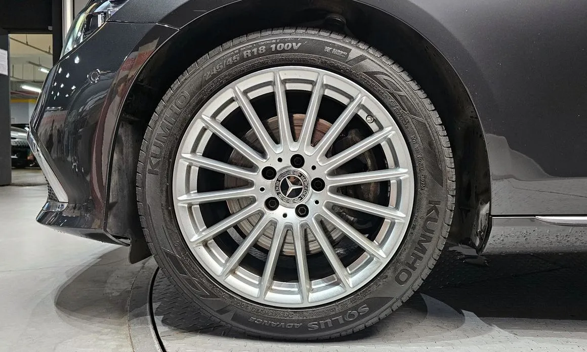 Mercedes-Benz E-Class 2021 из KR, фото 9