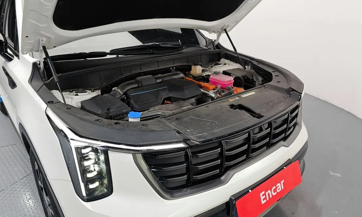 Kia Sorento — фото 6