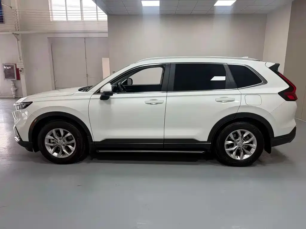 Honda CR-V 2024 из CN, фото 2