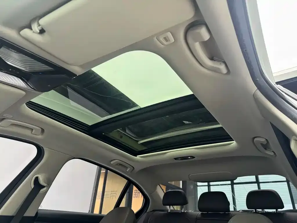 BMW i3 — фото 9
