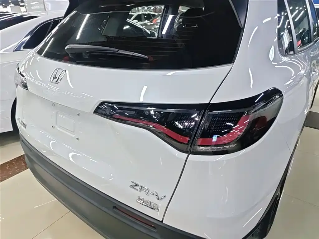 Honda ZR-V 2023 из CN, фото 8