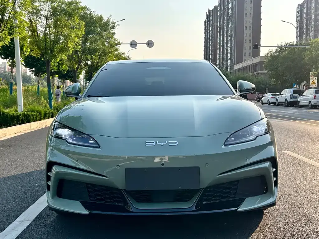BYD Seal 06GT — фото 2