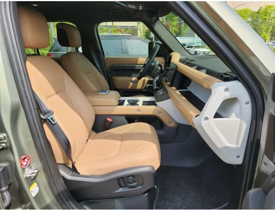 Land Rover Defender 2025 из KR, фото 6