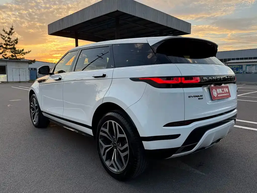 Land Rover Evoque — фото 6