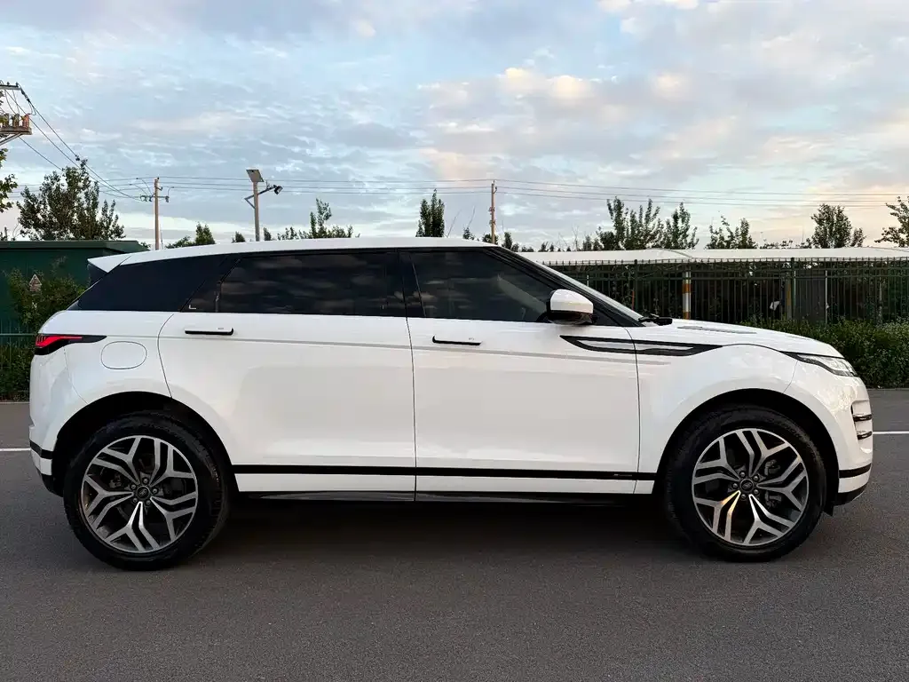 Land Rover Evoque — фото 2