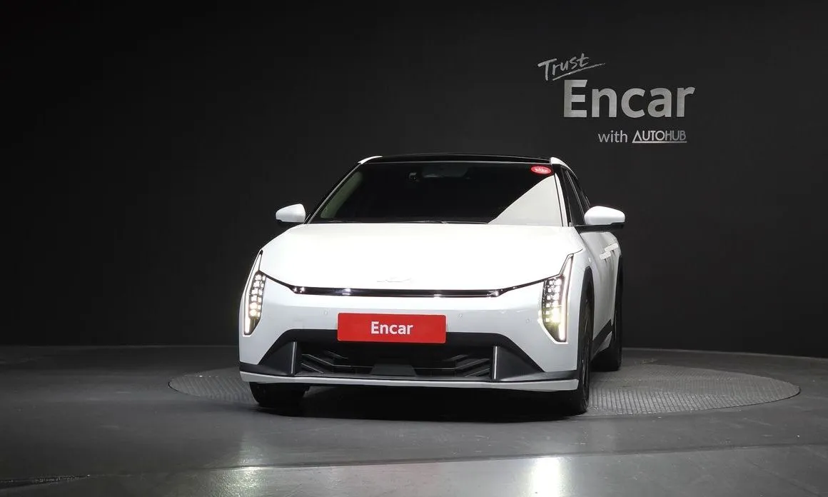 Kia EV4 2026 из KR, фото 2