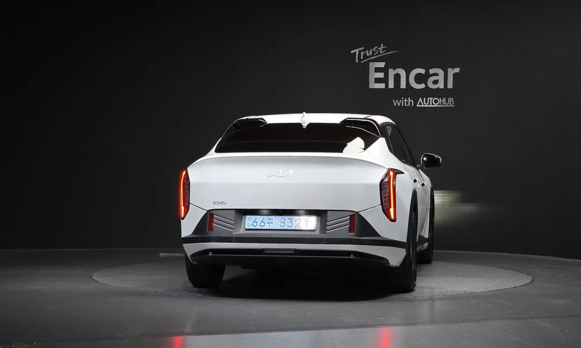 Kia EV4 2026 из KR, фото 3