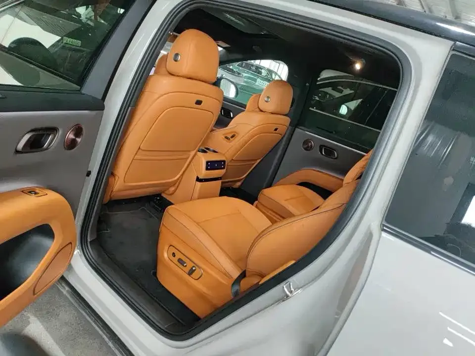 Li Auto i8 2025 из CN, фото 2