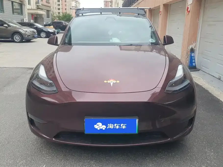 Tesla Model Y — фото 6