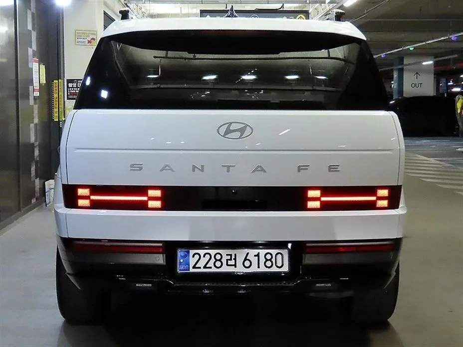 Hyundai Santafe — фото 2