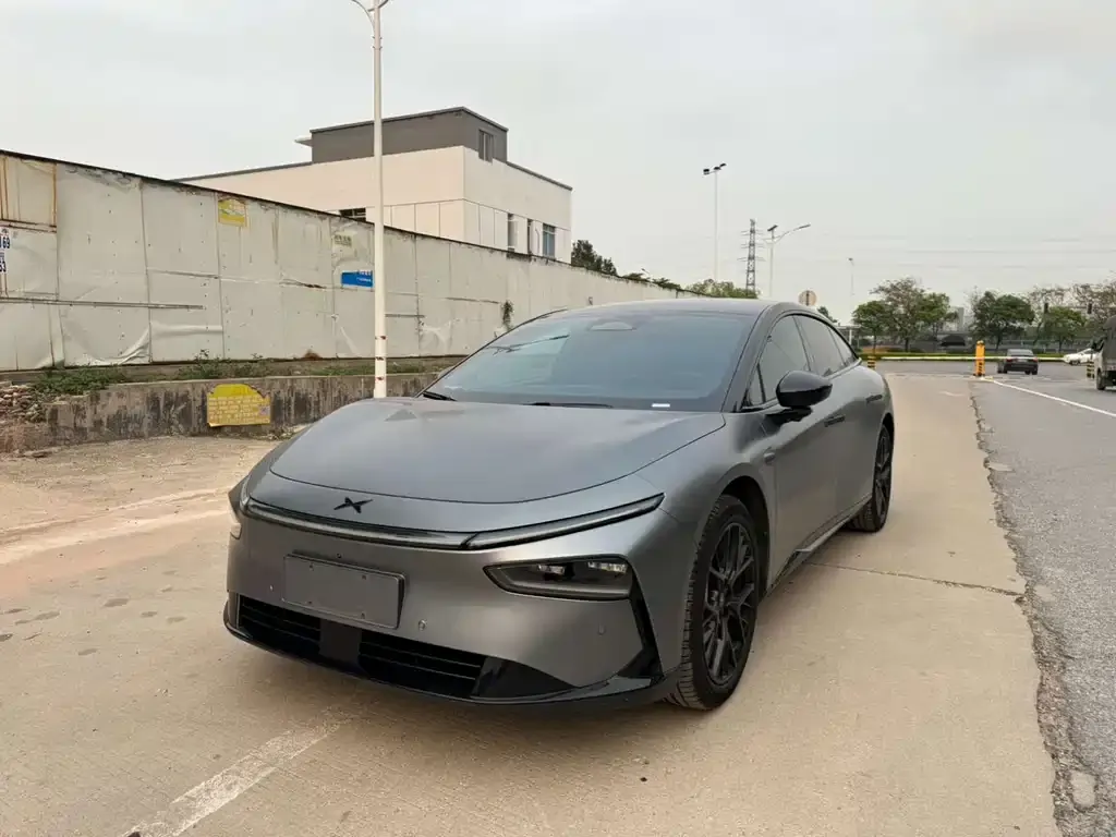 XPeng P7+