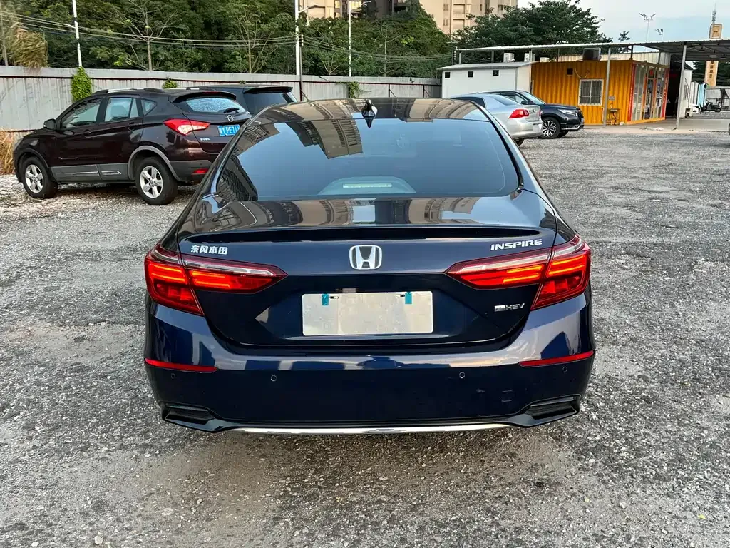 Honda Inspire — фото 10